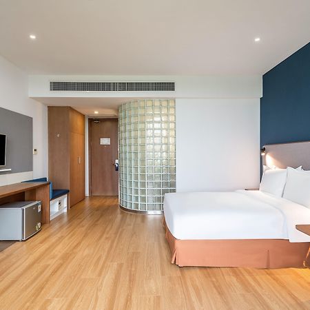 Holiday Inn Express Yangzhou City Center By Ihg Exteriör bild