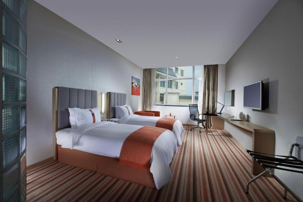 Holiday Inn Express Yangzhou City Center By Ihg Exteriör bild