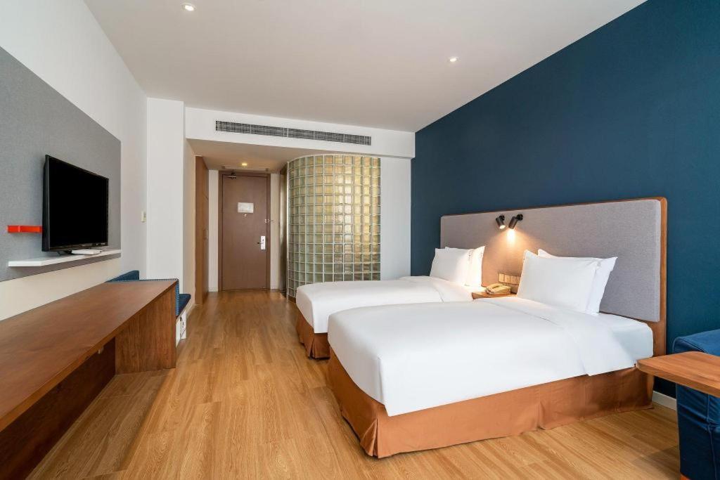 Holiday Inn Express Yangzhou City Center By Ihg Exteriör bild
