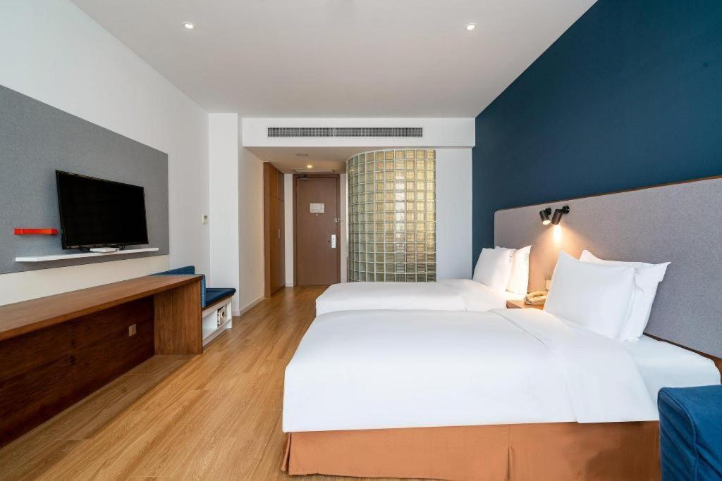 Holiday Inn Express Yangzhou City Center By Ihg Exteriör bild