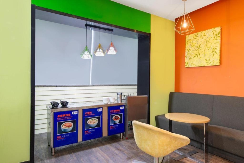 Holiday Inn Express Yangzhou City Center By Ihg Exteriör bild