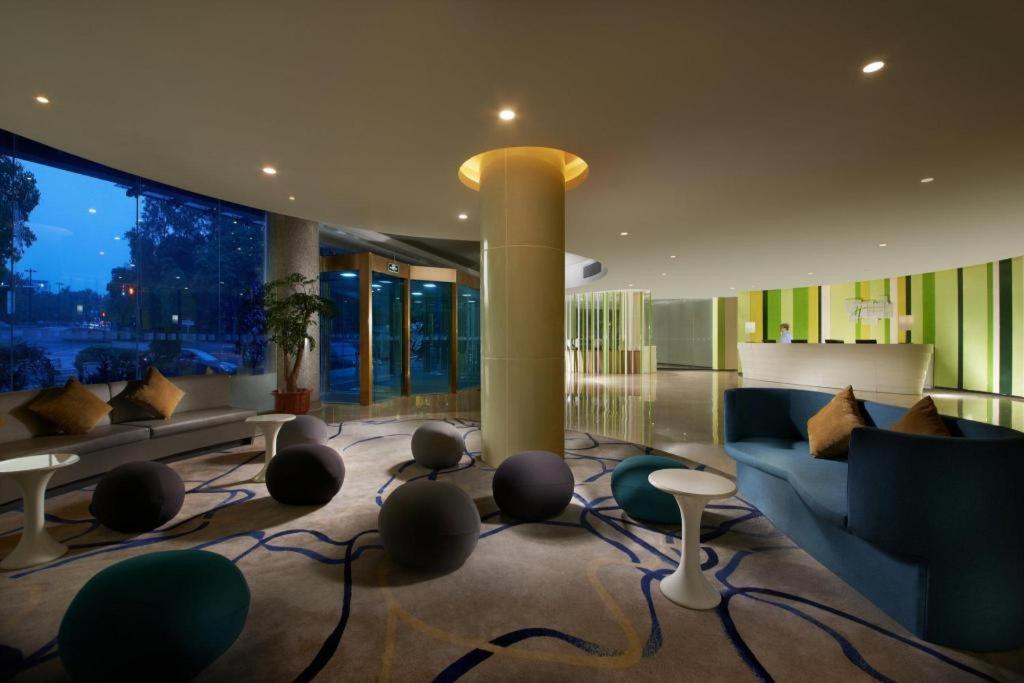 Holiday Inn Express Yangzhou City Center By Ihg Exteriör bild