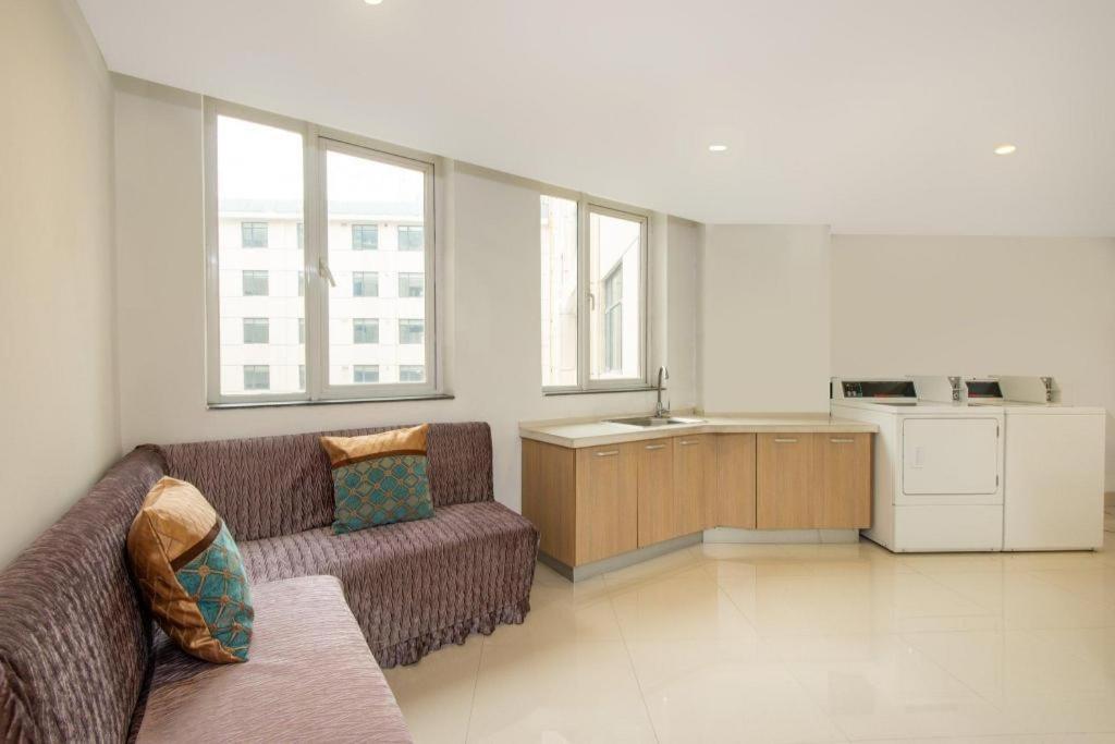 Holiday Inn Express Yangzhou City Center By Ihg Exteriör bild